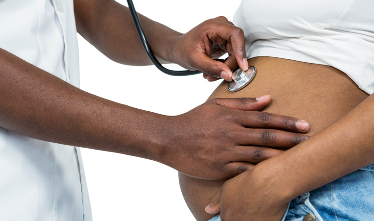 Trying to Avoid Racist Health Care, Black Women Seek Out Black Obstetricians