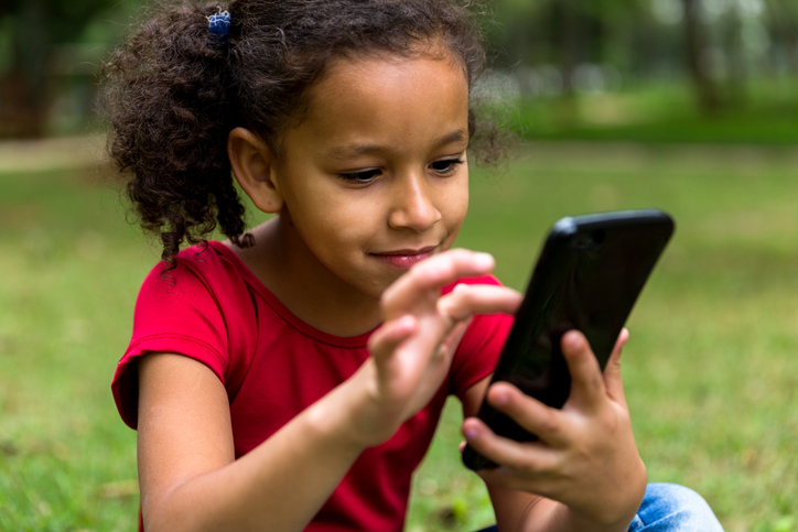 Kids with cellphones more likely to be bullies – or get bullied