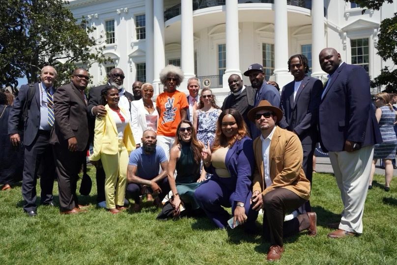 Faith leaders attend White House celebration of gun control law | Urban ...